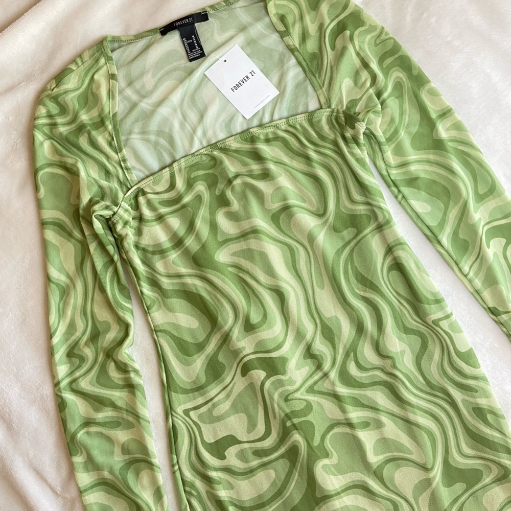 Green Pattern Mini Dress 💚